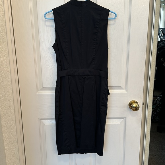 Banana Republic Snap Dress with belt size 6 - Picture 5 of 9
